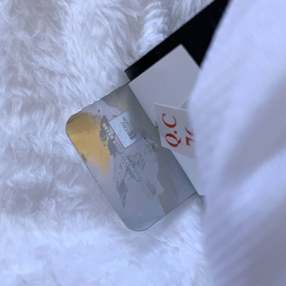 The North Face Osito Full Zip Jacket In White - Picture 7 of 7